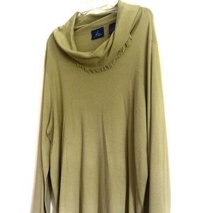 JH Collectables Woman Green Long Sleeve Sweater NEW Size 3